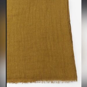Zara limited edition brand new linen scarf